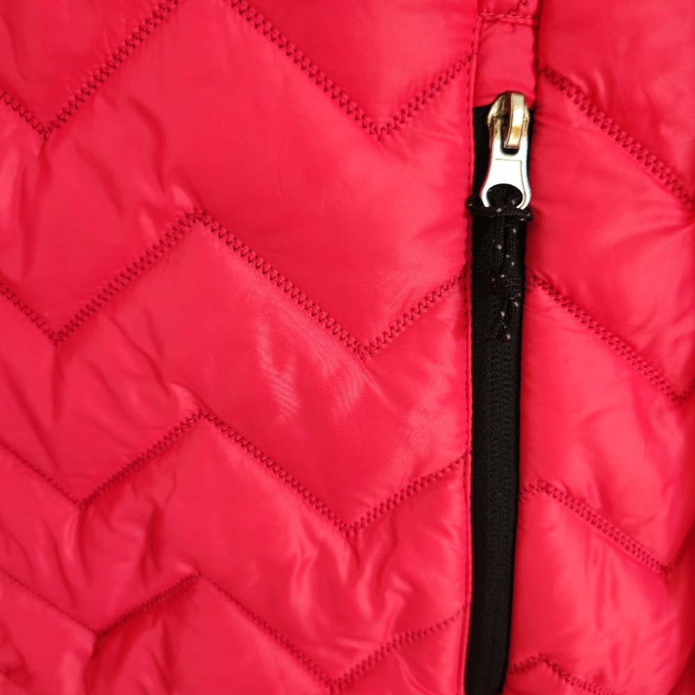 Free Country Women's Hot Pink Lightweight Chevron Puffer Jacket - Picture 3 of 9
